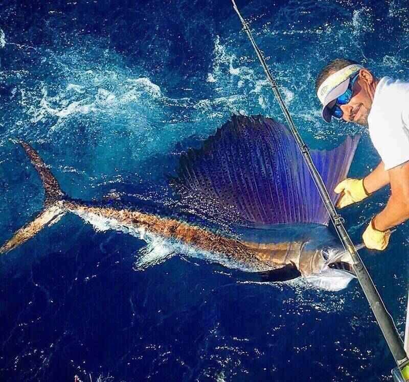 quepos offshore fishing charters